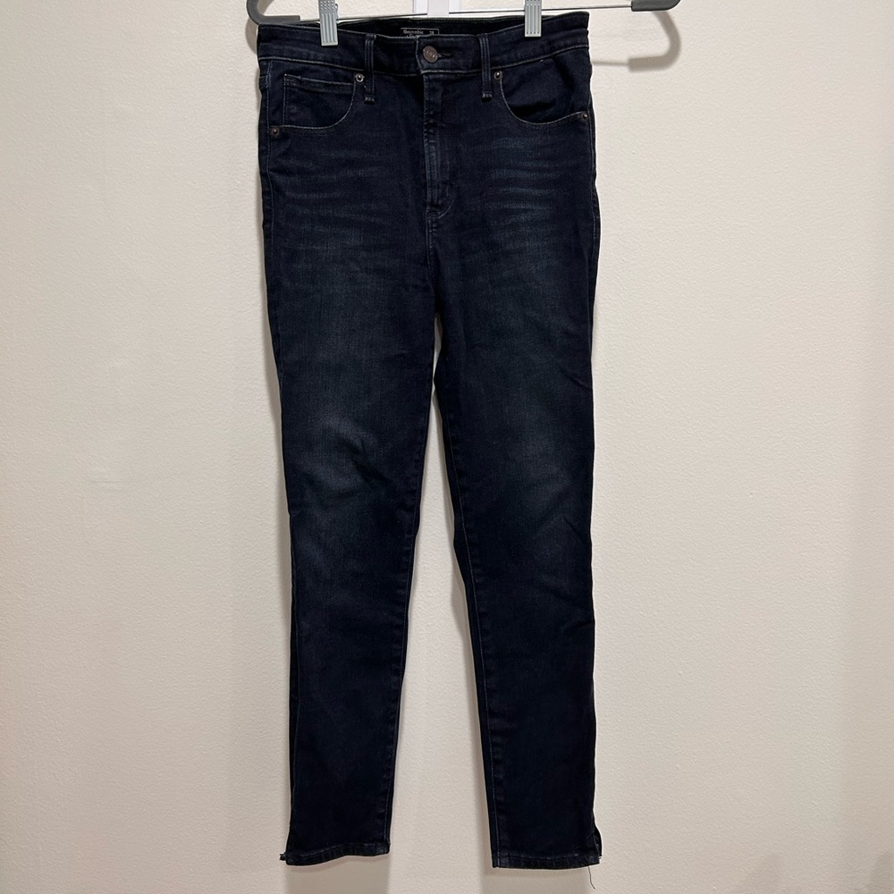 Abercrombie Simone high rise ankle jeans